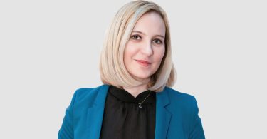 Editorial Carmen-Elena NASTASĂ - Mergi mai departe!