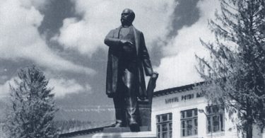 Statuia lui Kogălniceanu – drum prin istorie