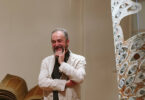 Născut în 1955, în satul Cara, județul Cluj, Liviu Mocan a absolvit Academia de Arte Vizuale din Cluj-Napoca și a fost artist rezident al Anderson University din Indiana și al Mississippi College, SUA. Lucrările sale au fost expuse și se găsesc în colecții particulare din Statele Unite ale Americii, Europa, Asia, Africa, Australia, Noua Zeelandă.